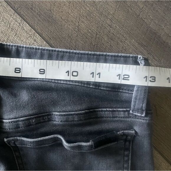 Women’s Joe’s Jeans, Medium-Gray Wash, Cropped, Rolled-Ankle Jeans. Size 26. - Picture 4 of 5